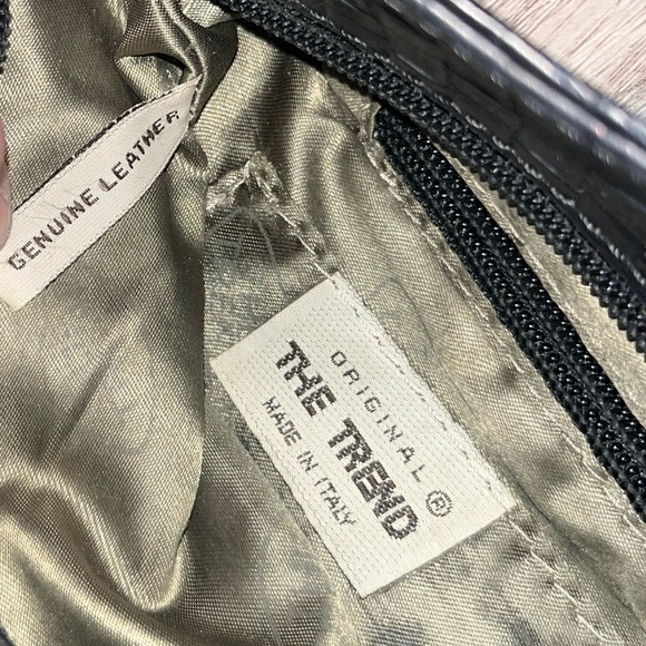 The Trend Black Woven Leather Crossbody - Picture 3 of 6